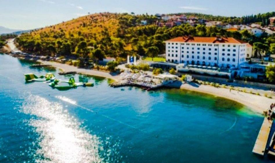 Apartmani Cagalj Trogir Kültér fotó